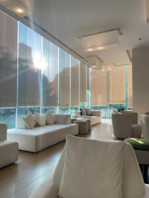 Modern Luxury Apartment 55 sqm Highfloor view Asok